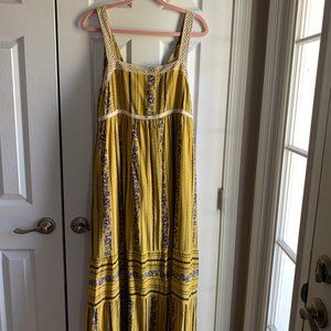 Easel | Gorgeous Boho Floral Maxi NWT L